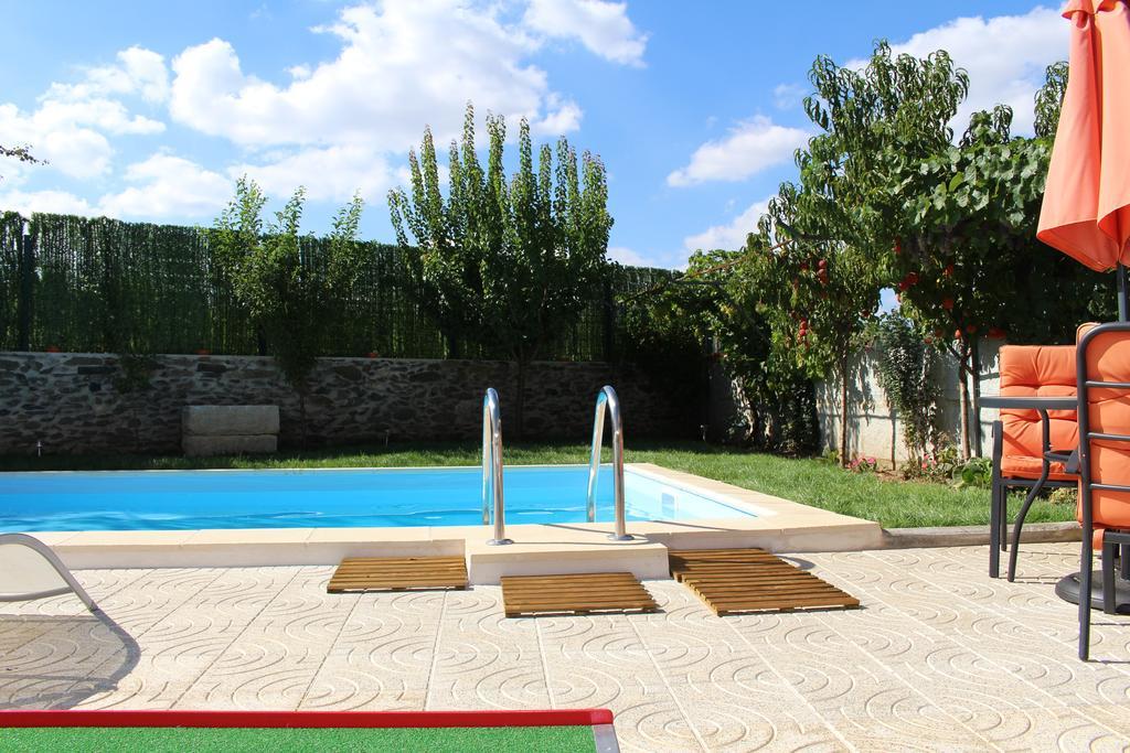 Casa De Vale Benfeito - Turismo Rural Macedo de Cavaleiros Esterno foto